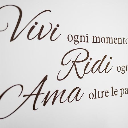 Ama Apartment Albenga Bagian luar foto